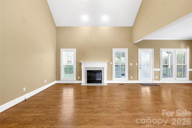 8312 Forest Shadow Circle, Cornelius, NC 28031