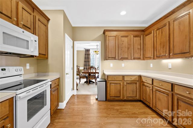 8312 Forest Shadow Circle, Cornelius, NC 28031