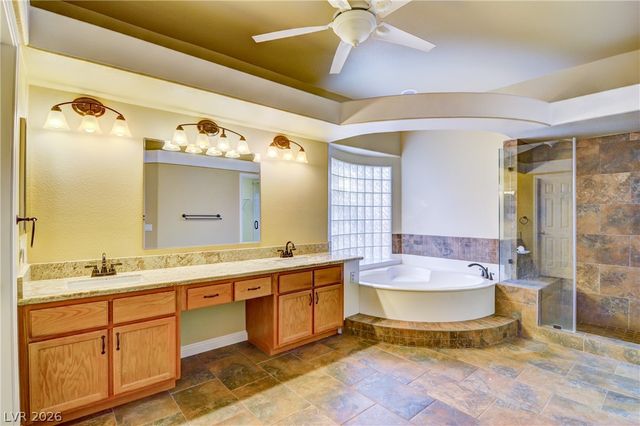7525 Avalon Bay Street, Las Vegas, NV 89139