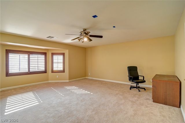7525 Avalon Bay Street, Las Vegas, NV 89139