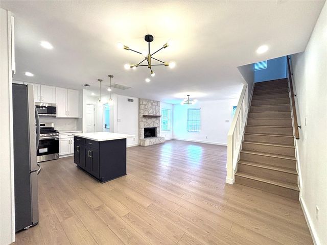 1706 Gatlinburg DR, Pflugerville, TX 78660