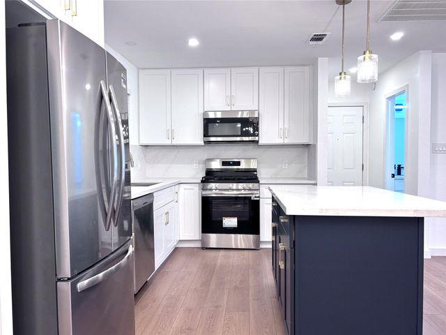 1706 Gatlinburg DR, Pflugerville, TX 78660
