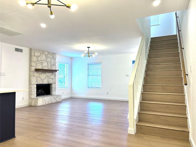 1706 Gatlinburg DR, Pflugerville, TX 78660