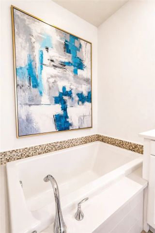 862 E Baseline, Claremont, CA 91711