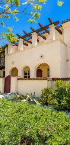 862 E Baseline, Claremont, CA 91711