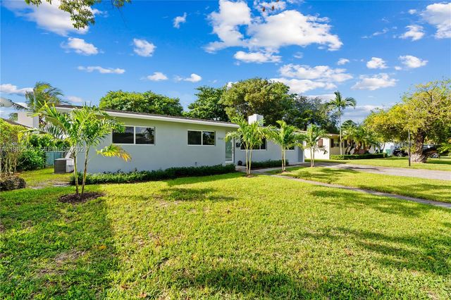 8560 SW 126th Ter, Miami, FL 33156