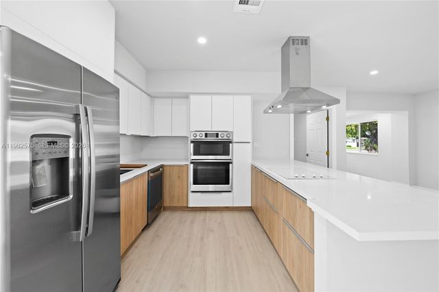 8560 SW 126th Ter, Miami, FL 33156