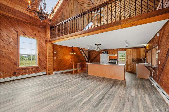 35 Milburn Road Pool House, Goshen, NY 10924