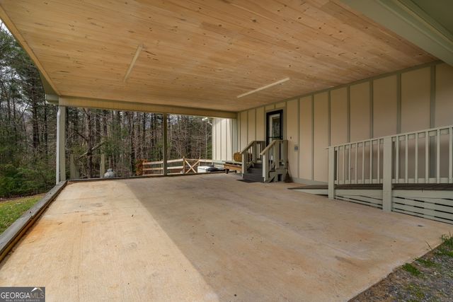 1132 Hells Hollow Road, Blue Ridge, GA 30513