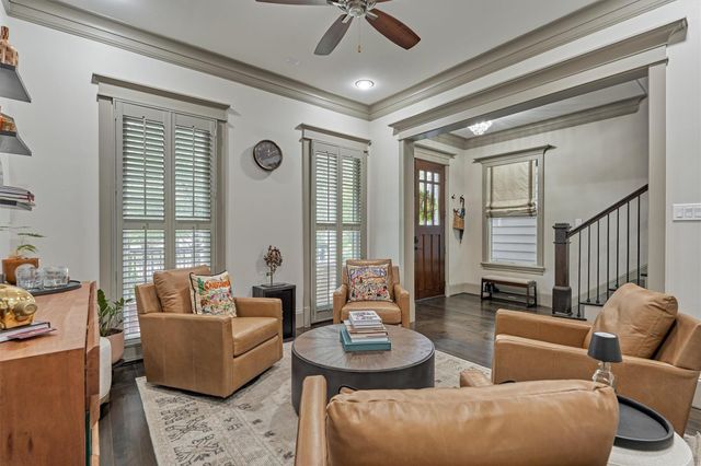 416 W 18th Street, Houston, TX 77008