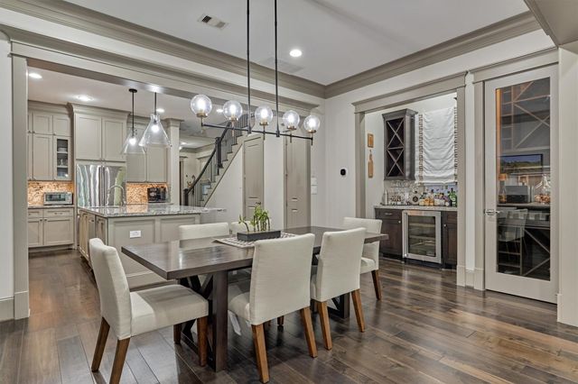 416 W 18th Street, Houston, TX 77008