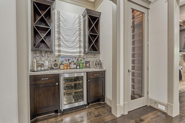 416 W 18th Street, Houston, TX 77008