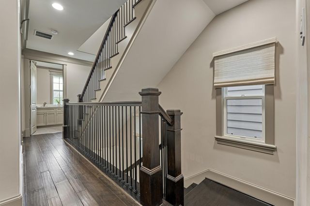 416 W 18th Street, Houston, TX 77008