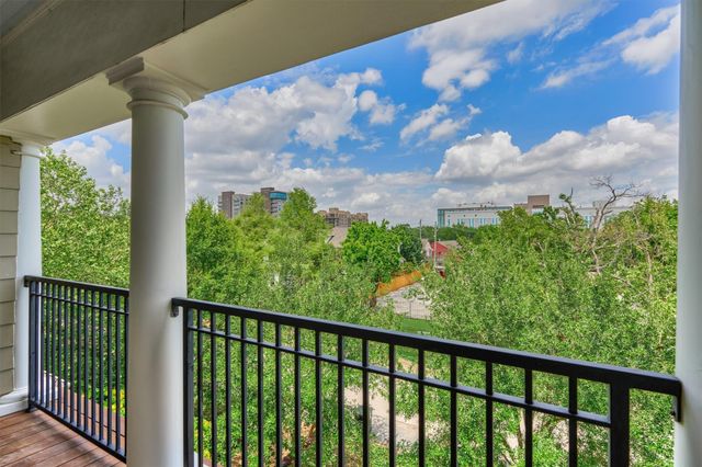 416 W 18th Street, Houston, TX 77008