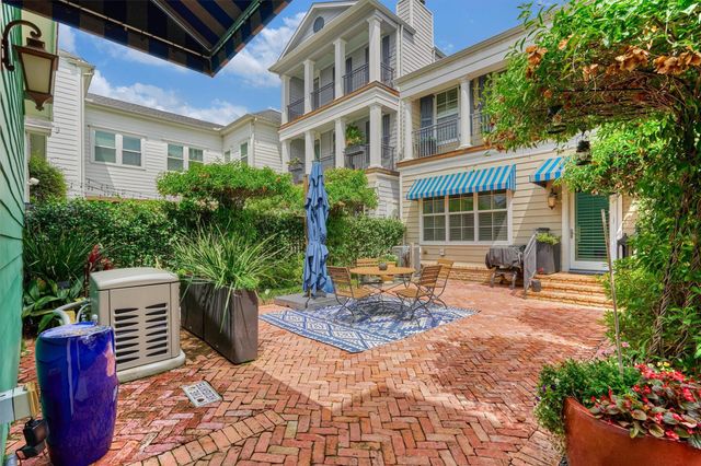 416 W 18th Street, Houston, TX 77008