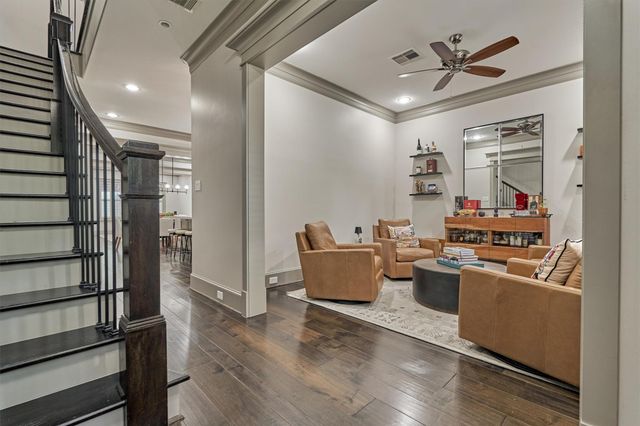 416 W 18th Street, Houston, TX 77008