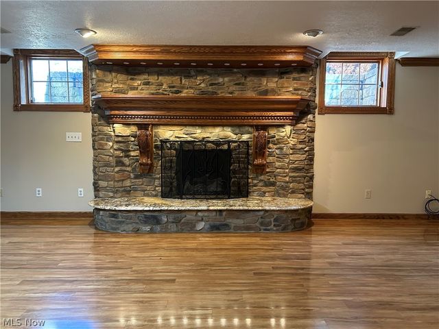 8536 Cherry Hill Place, Youngstown, OH 44514