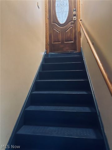 8536 Cherry Hill Place, Youngstown, OH 44514