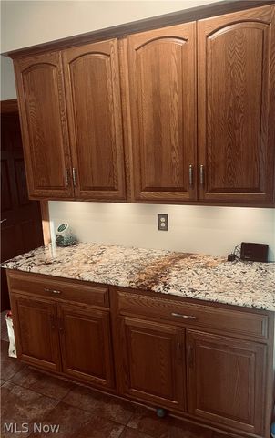 8536 Cherry Hill Place, Youngstown, OH 44514