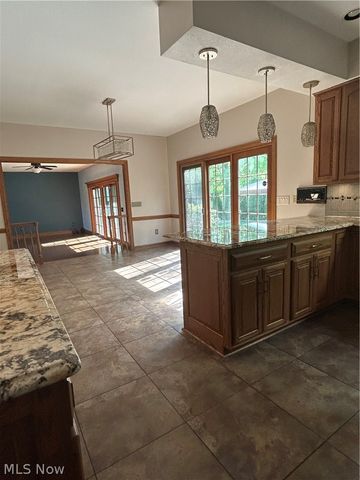 8536 Cherry Hill Place, Youngstown, OH 44514