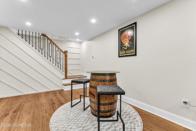 11 Forest Drive, Middletown, NJ 07748