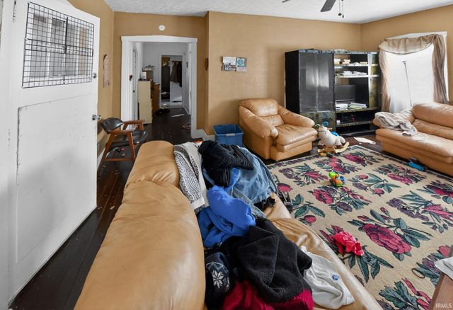 1526 N Olive Street, South Bend, IN 46628