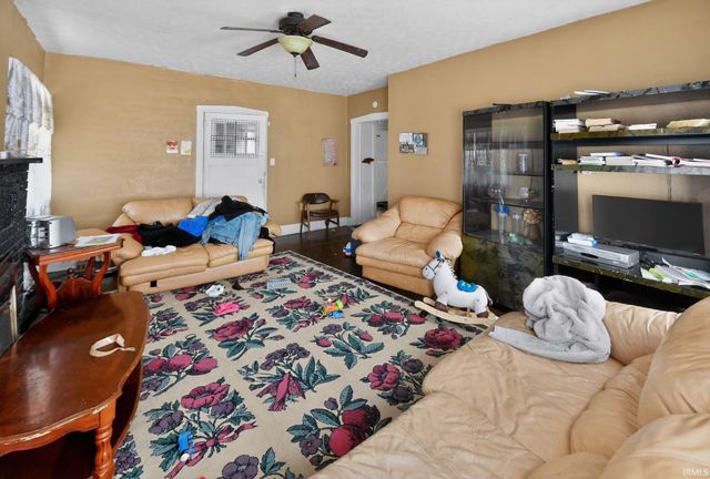 1526 N Olive Street, South Bend, IN 46628