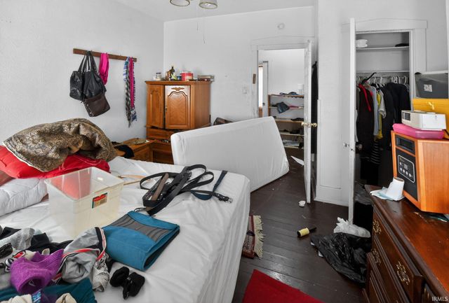 1526 N Olive Street, South Bend, IN 46628