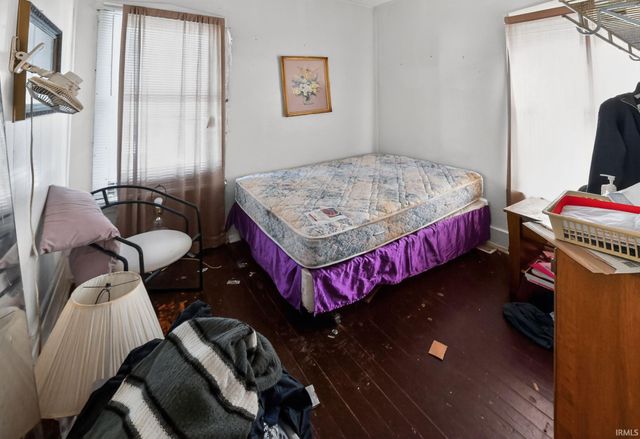 1526 N Olive Street, South Bend, IN 46628