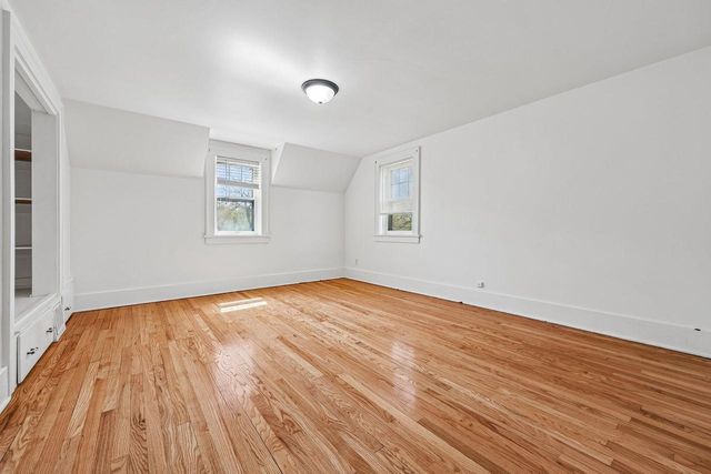 709 N Cumberland DRIVE, Waukesha, WI 53188