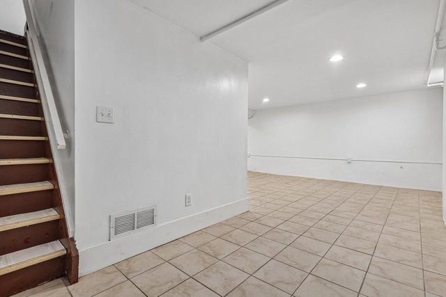 709 N Cumberland DRIVE, Waukesha, WI 53188