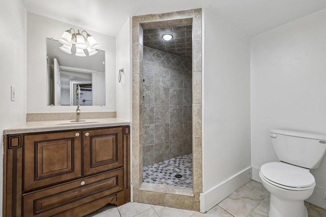 709 N Cumberland DRIVE, Waukesha, WI 53188