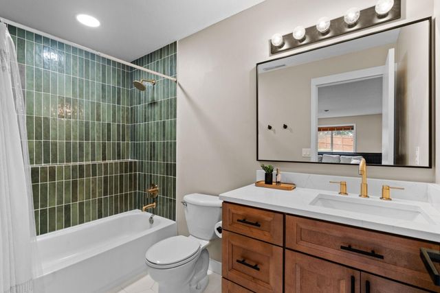 14075 Teal Court, Rogers, MN 55374