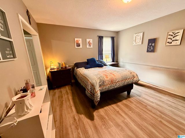 821 TWIN RIDGE DRIVE, Gardendale, AL 35071