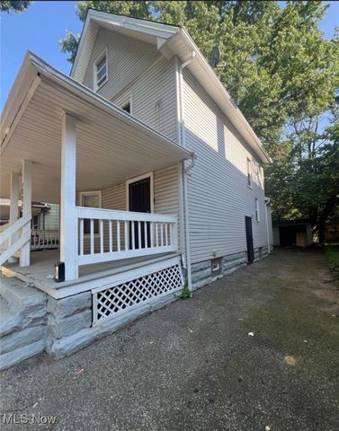 10728 Gooding Avenue, Cleveland, OH 44108