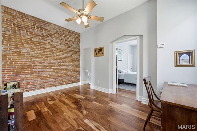 1924 Withnell Avenue, St Louis, MO 63118