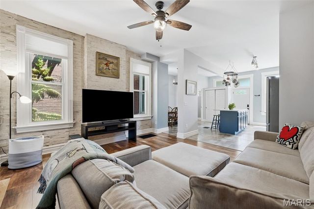 1924 Withnell Avenue, St Louis, MO 63118