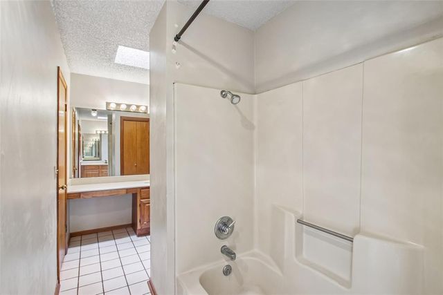 1536 Creekside Drive, Norman, OK 73071