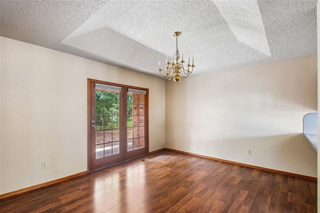 1536 Creekside Drive, Norman, OK 73071