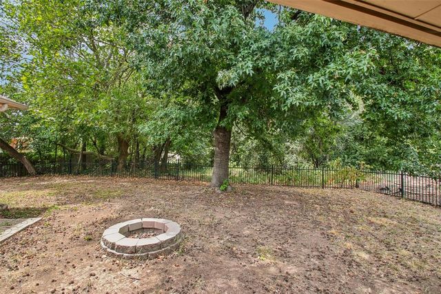 1536 Creekside Drive, Norman, OK 73071