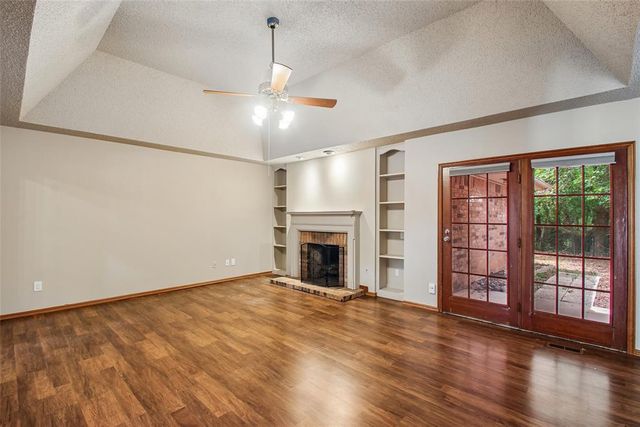 1536 Creekside Drive, Norman, OK 73071