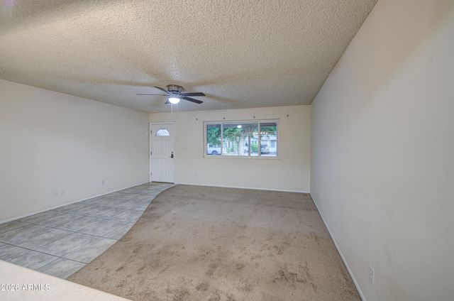 5562 W EDGEMONT Avenue, Phoenix, AZ 85035