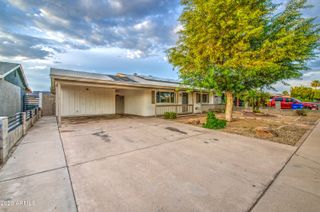 5562 W EDGEMONT Avenue, Phoenix, AZ 85035