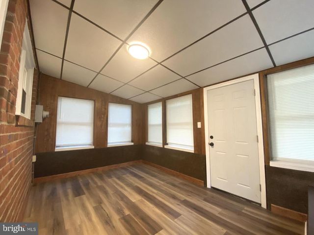 534 N SYCAMORE AVE, Clifton Heights, PA 19018