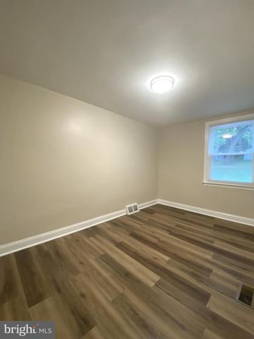 534 N SYCAMORE AVE, Clifton Heights, PA 19018