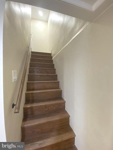 534 N SYCAMORE AVE, Clifton Heights, PA 19018