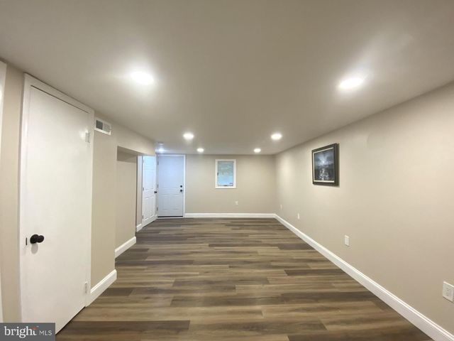 534 N SYCAMORE AVE, Clifton Heights, PA 19018