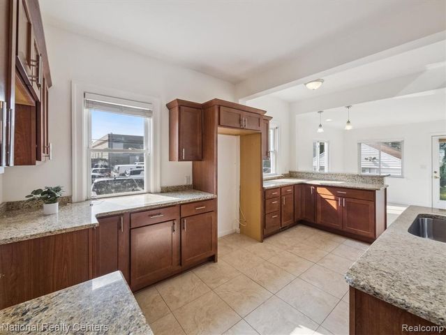 211 Silman Street, Ferndale, MI 48220