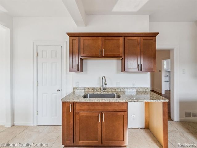 211 Silman Street, Ferndale, MI 48220