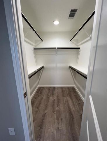 300 Longstreet Road, Willis, TX 77378